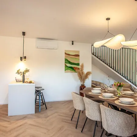 2026 Brand New - Orkula Rab With Heated Pool, Gym & Sea View راب